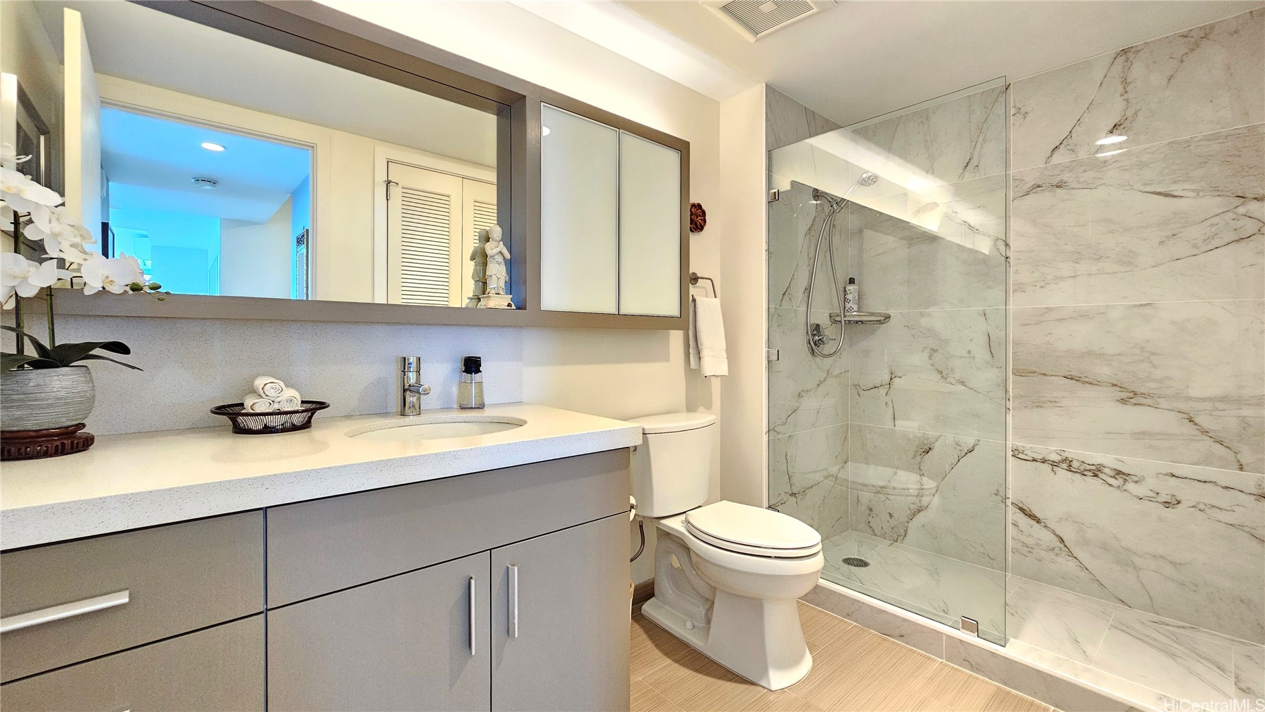 600 Ala Moana Boulevard 2502 Property Photo 14