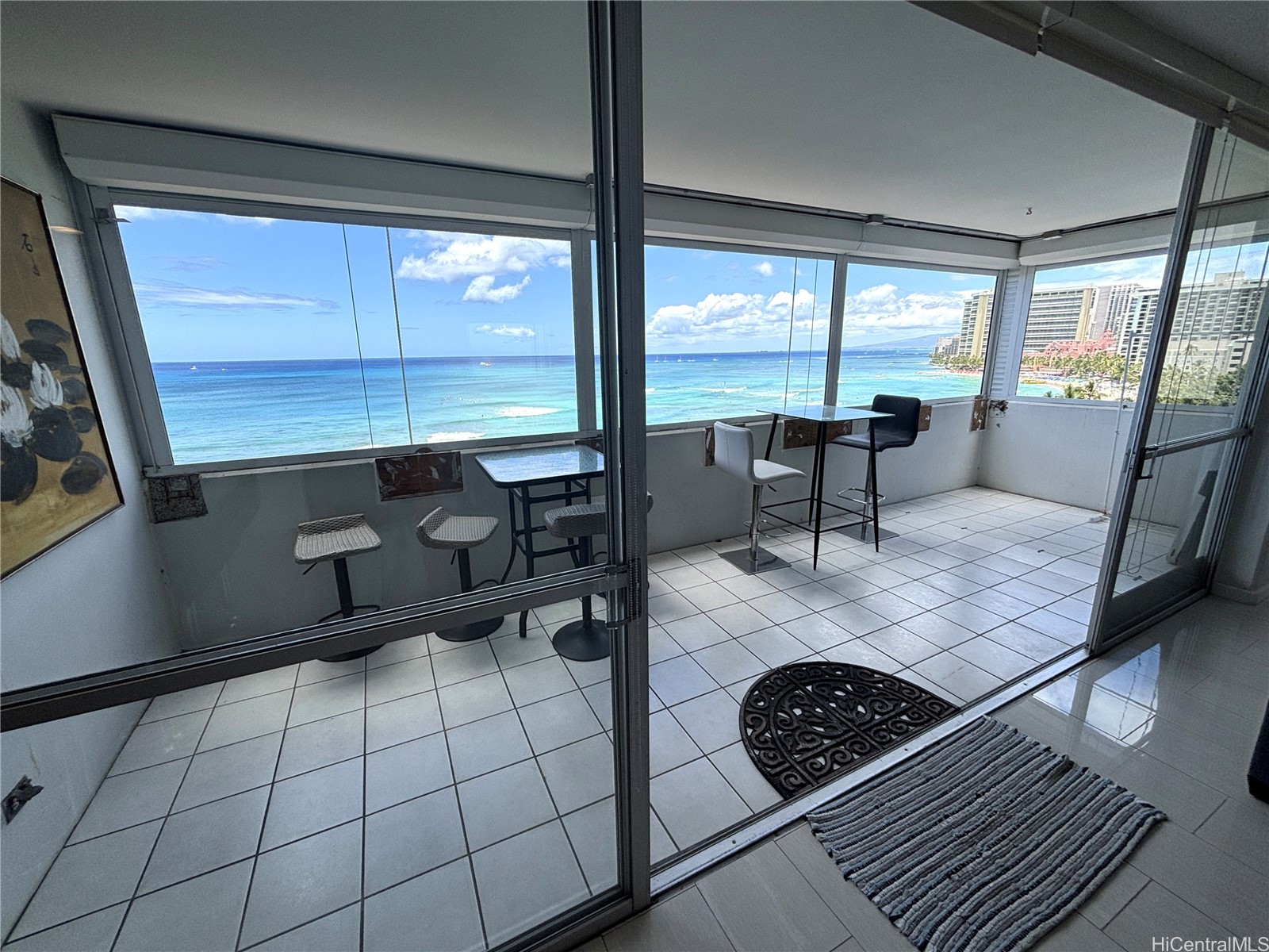 2500 Kalakaua Avenue 1002 Property Photo 6