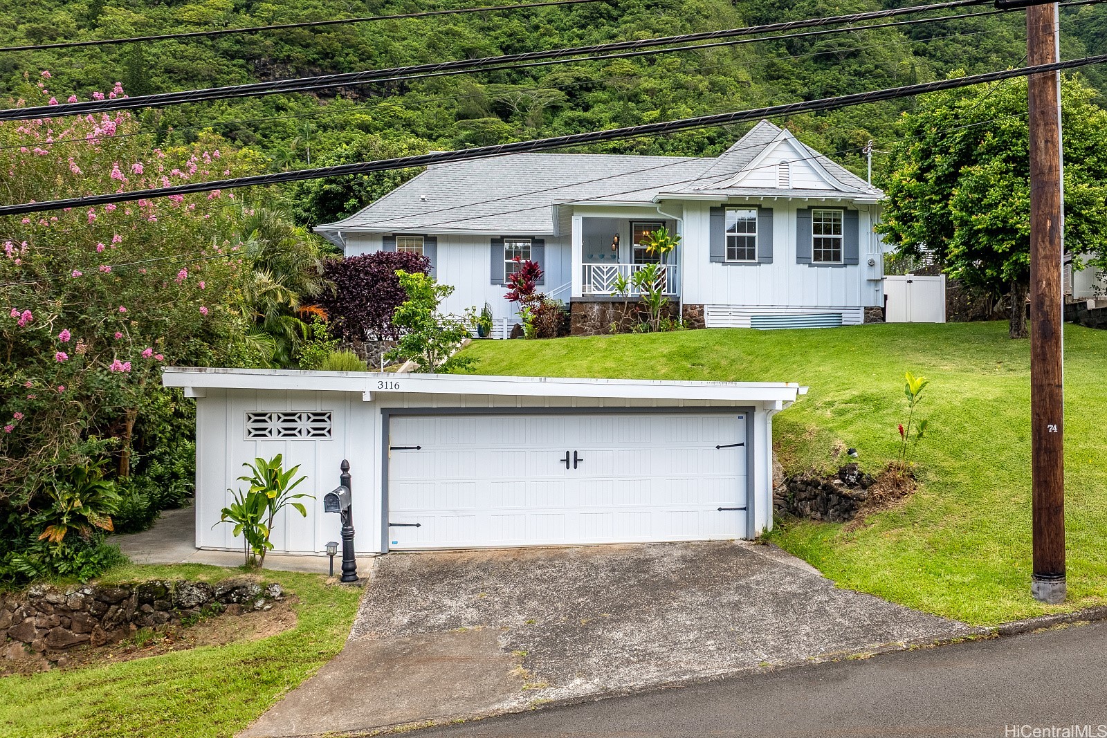 3116 Oahu Avenue Property Photo 2