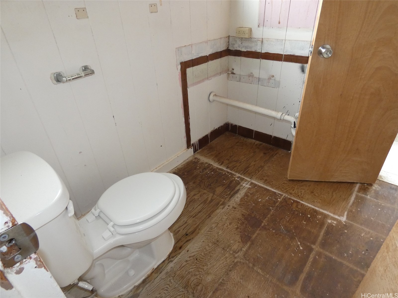 228 Clark Street Property Photo 9