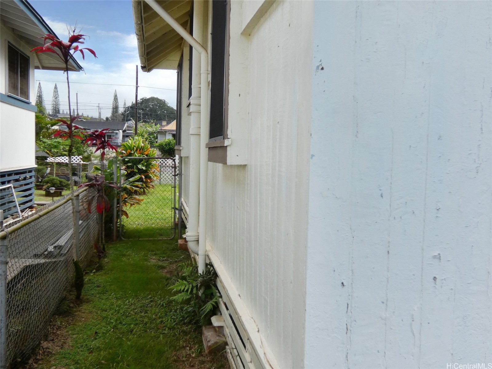 228 Clark Street Property Photo 15