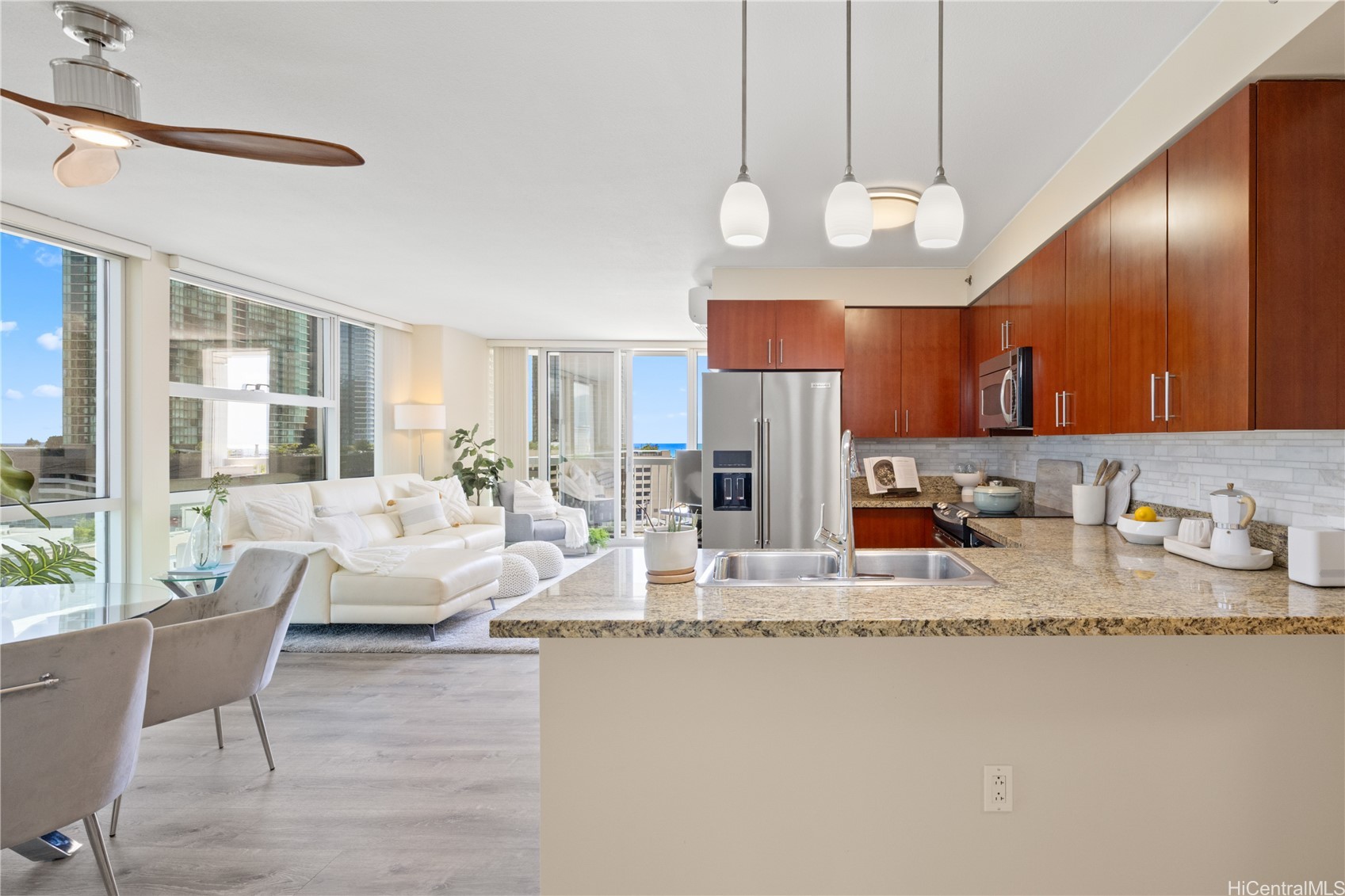 909 Kapiolani Boulevard 1101 Property Photo 10