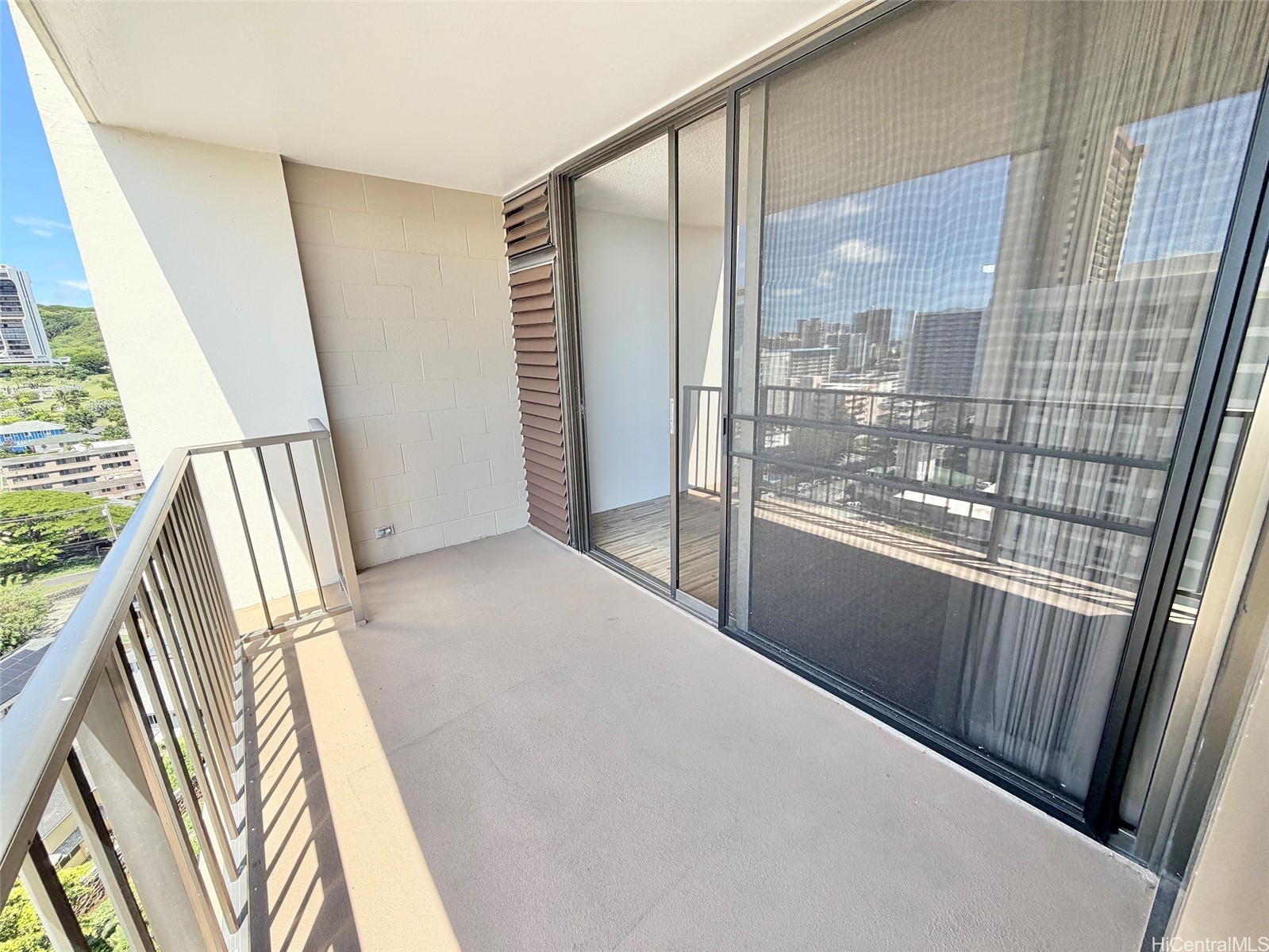 1630 Liholiho Street 1404 Property Photo 5