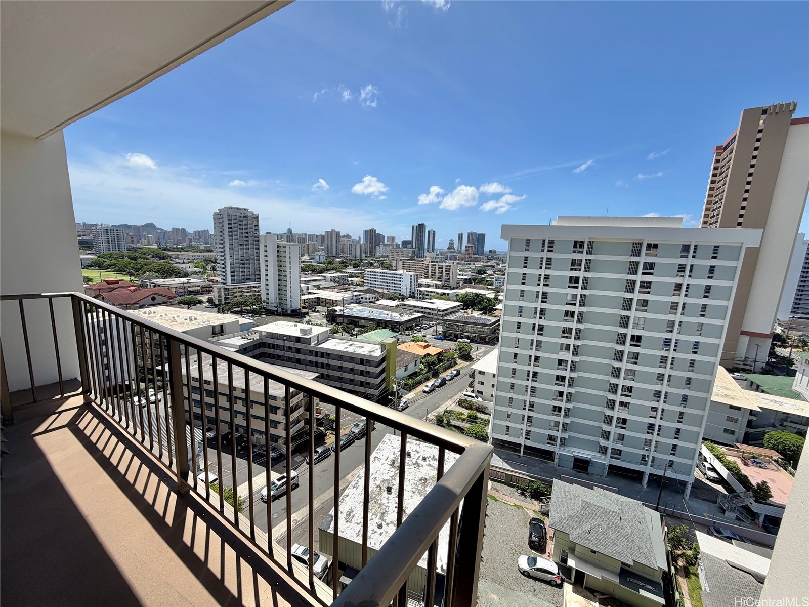 1630 Liholiho Street 1404 Property Photo 6