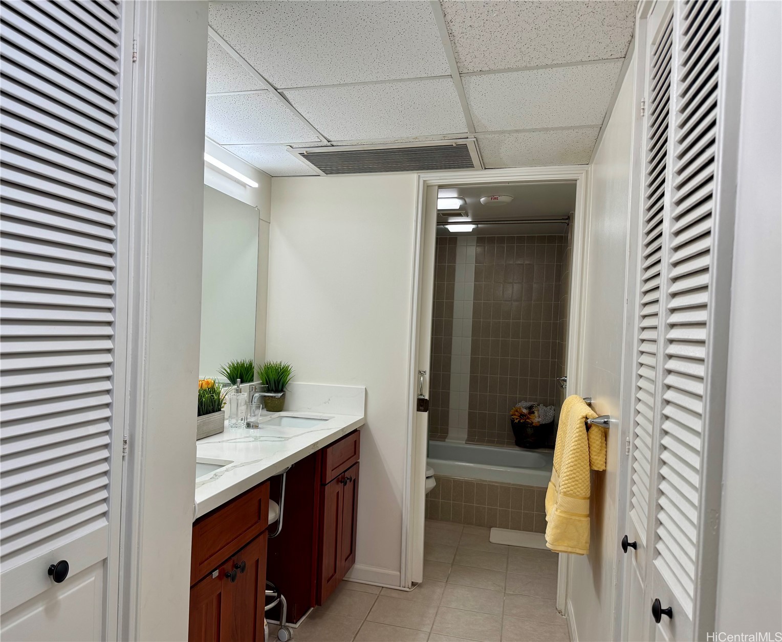 1650 Ala Moana Boulevard 1809 Property Photo 10