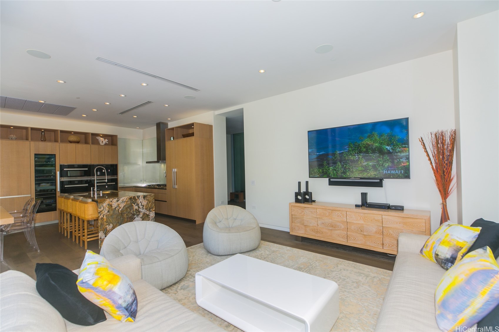 1118 Ala Moana Boulevard 2 Property Photo 6