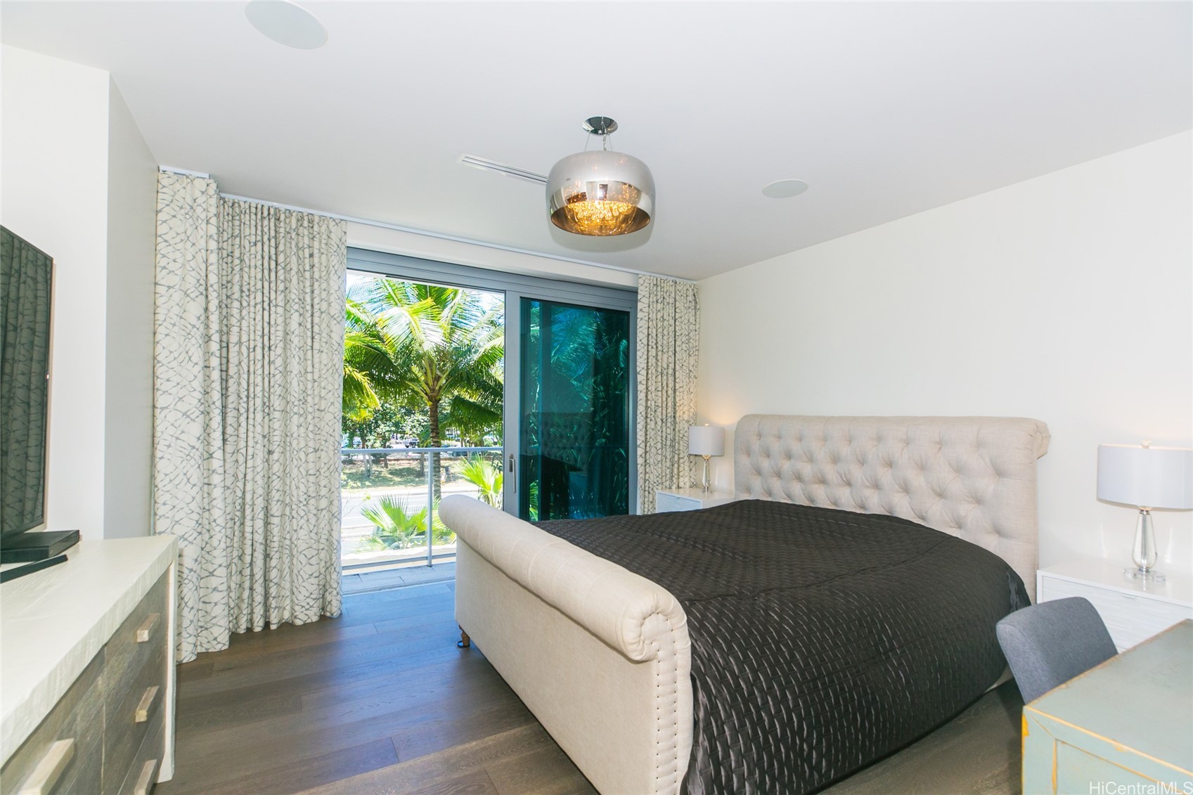 1118 Ala Moana Boulevard 2 Property Photo 8