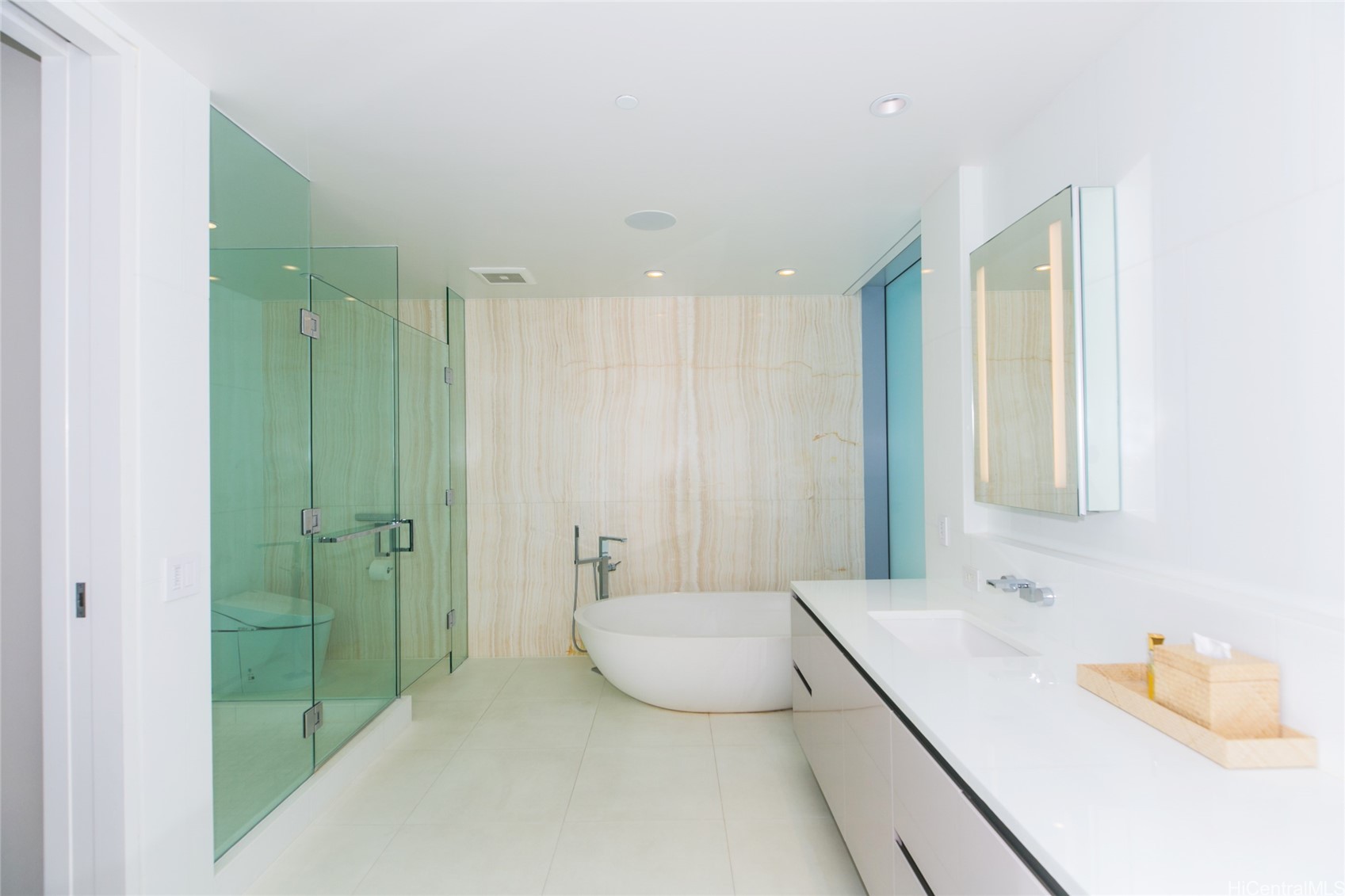 1118 Ala Moana Boulevard 2 Property Photo 11