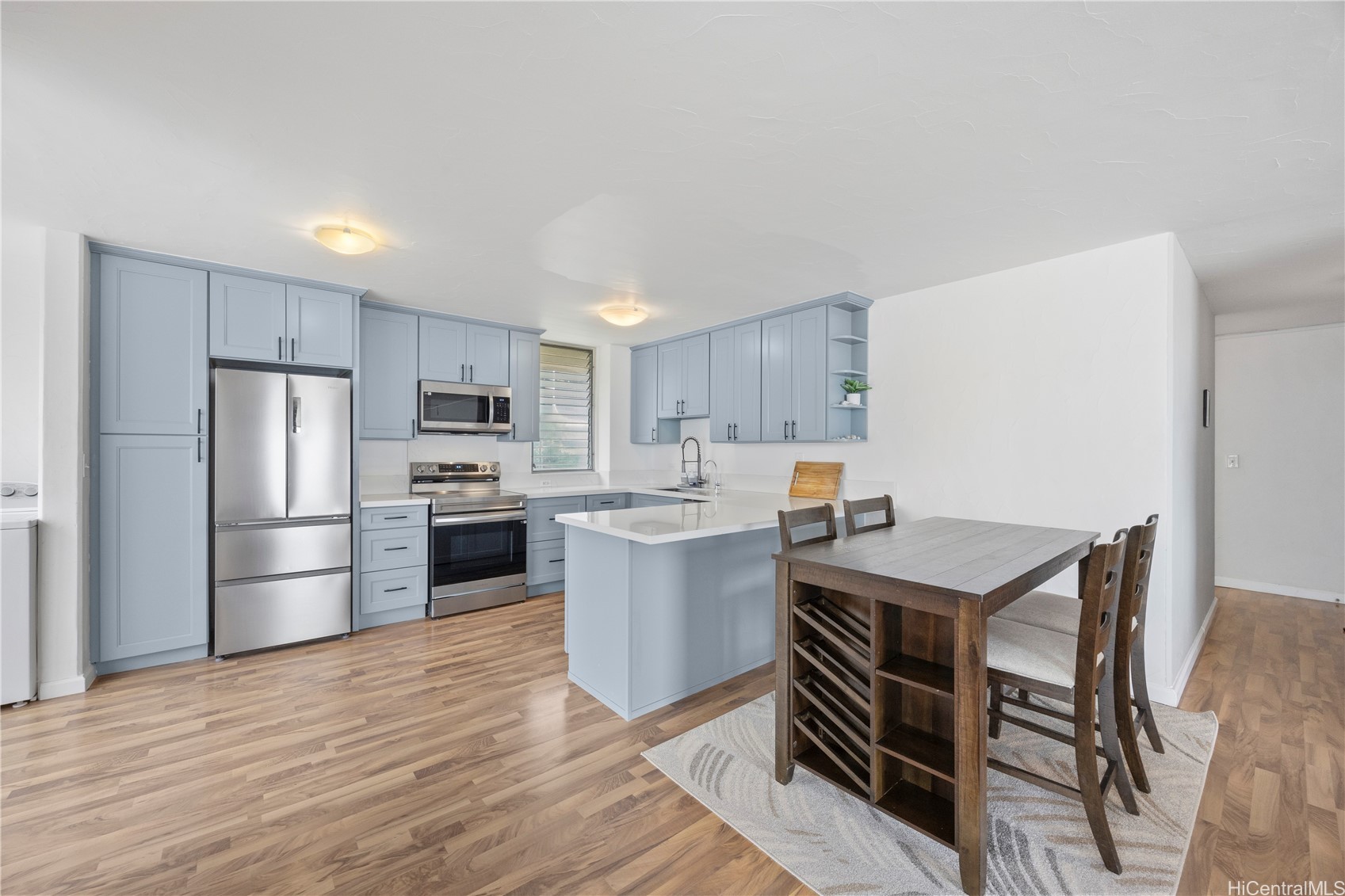 1025 Wilder Avenue 5A Property Photo 1