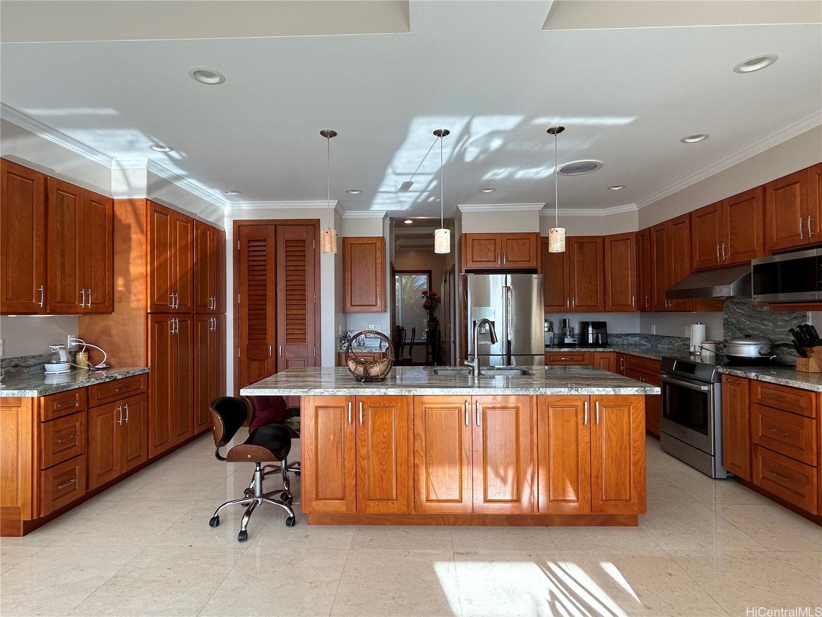 131 Hoahana Place Property Photo 3