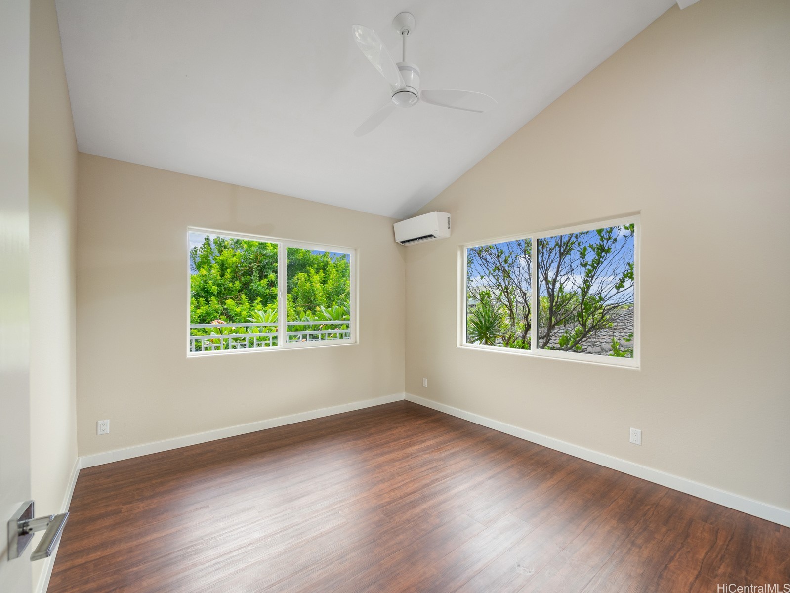 6601 Hawaii Kai Drive Property Photo 20