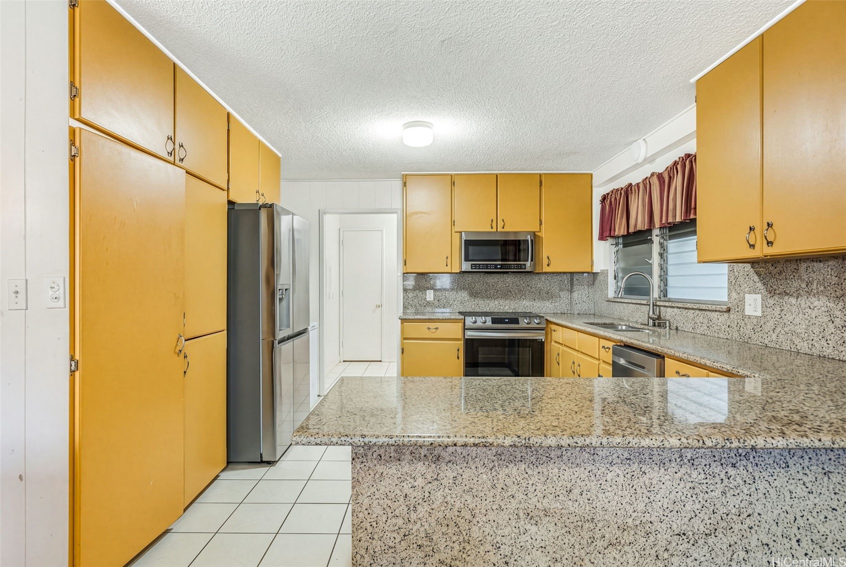 94-544 Hiahia Loop Property Photo 8