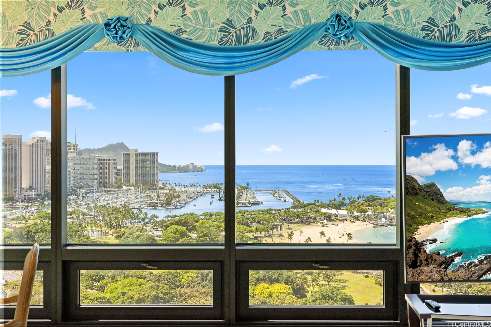 1330 Ala Moana Boulevard 2206 Property Photo 3