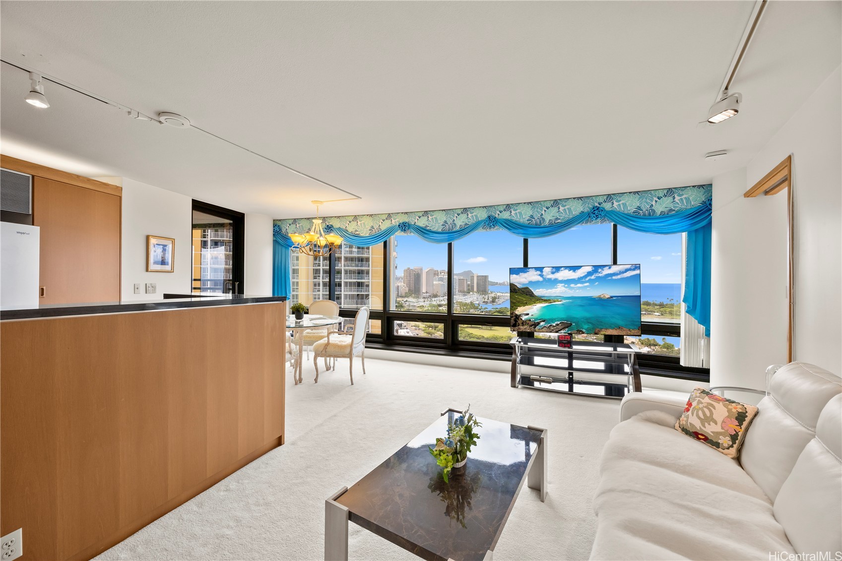 1330 Ala Moana Boulevard 2206 Property Photo 5