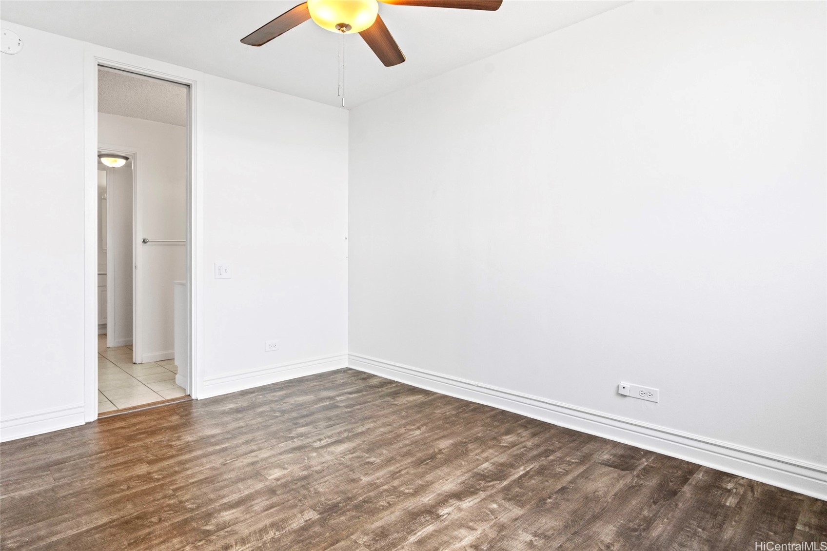 1676 Ala Moana Boulevard 906 Property Photo 6