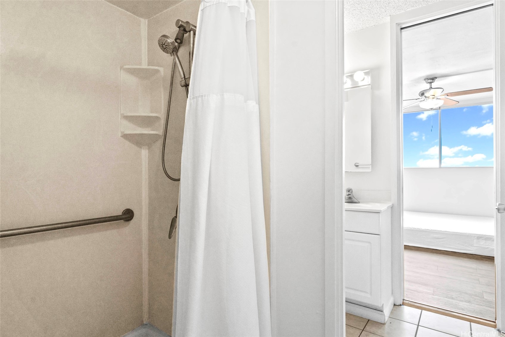 1676 Ala Moana Boulevard 906 Property Photo 12