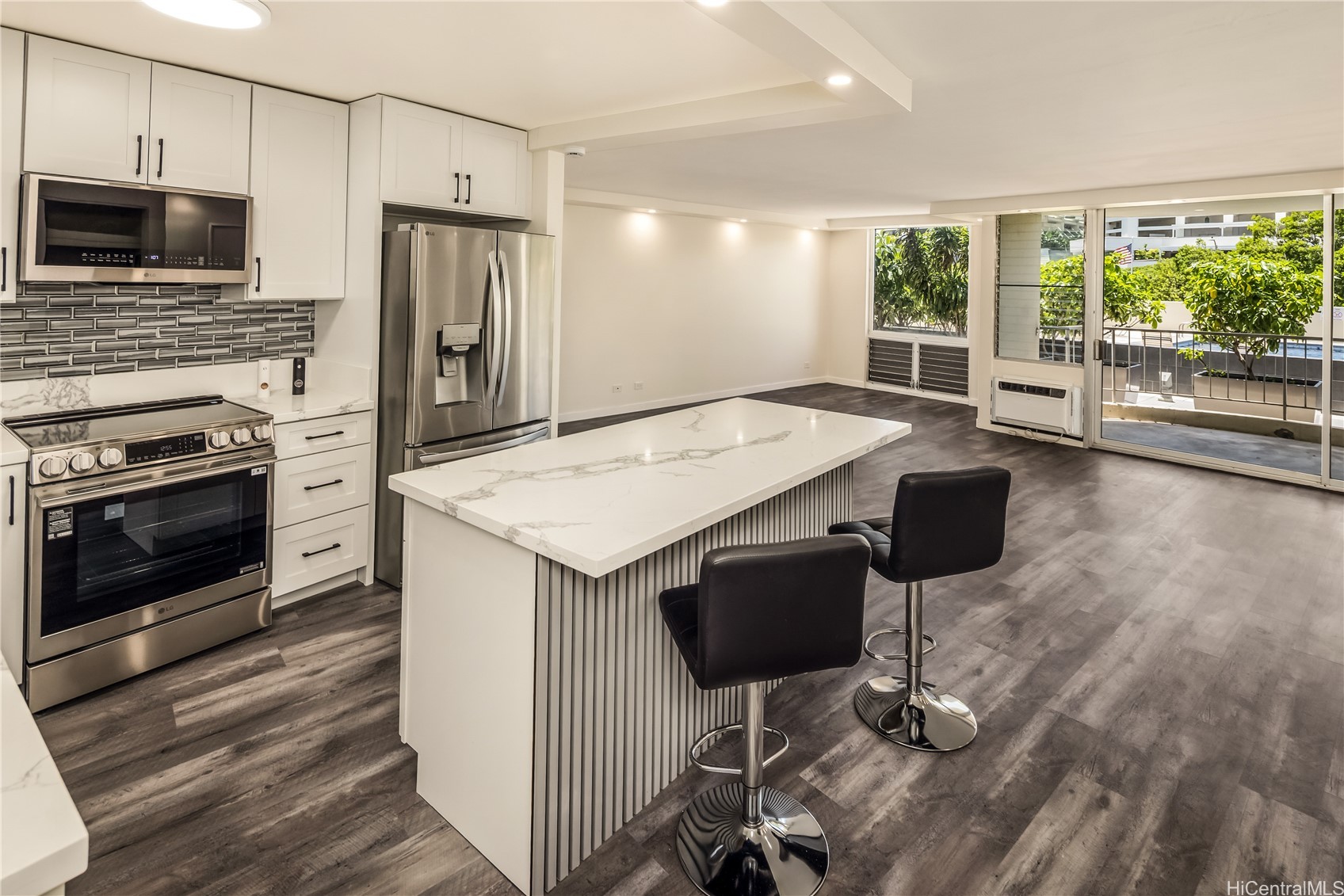 1717 Ala Wai Boulevard 306 Property Photo 1