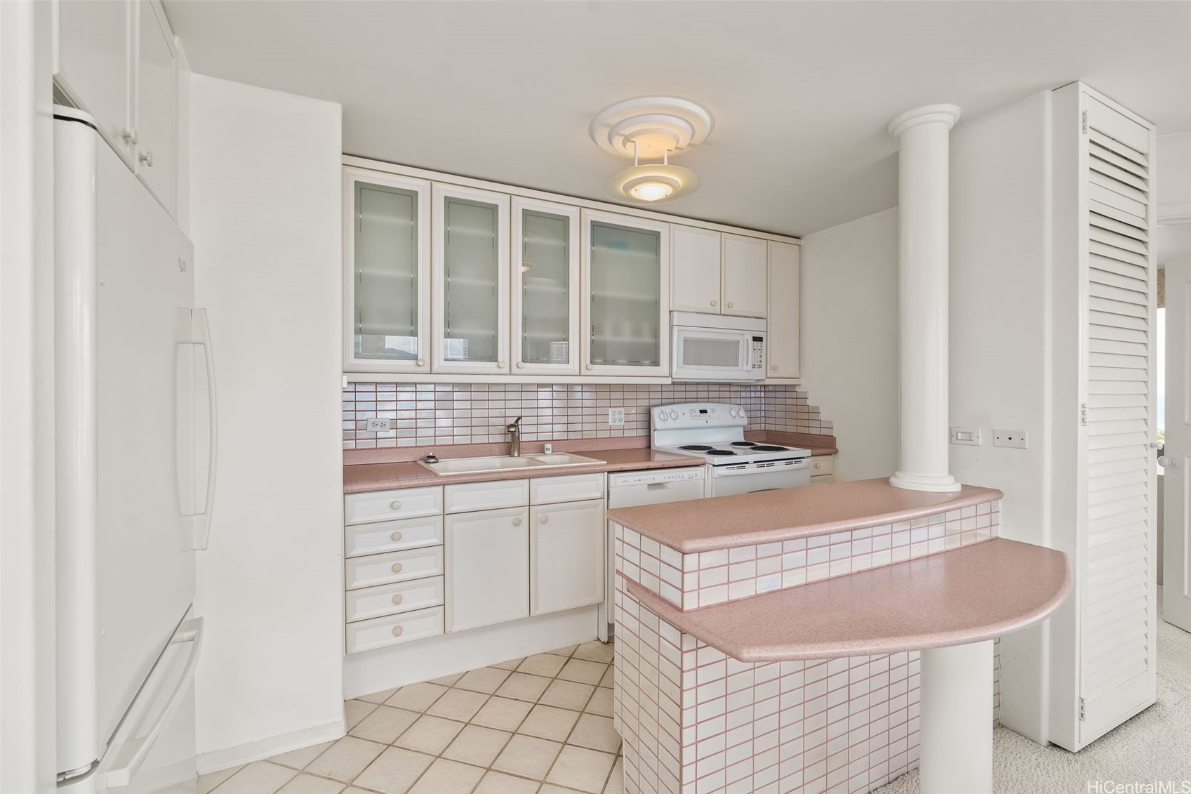 1778 Ala Moana Boulevard 2504 Property Photo 7