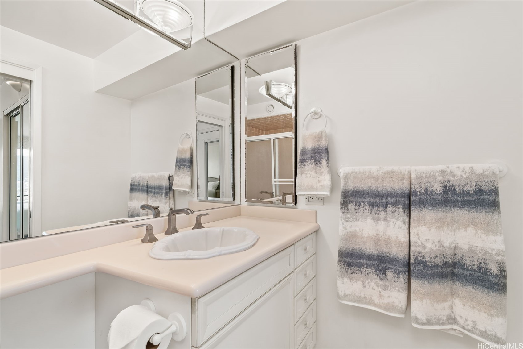 1778 Ala Moana Boulevard 2504 Property Photo 14