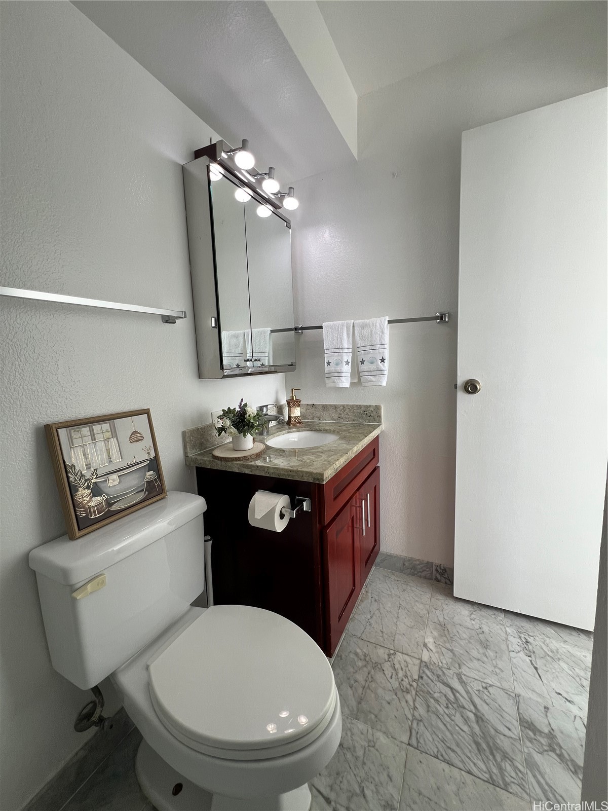 98-99 Uao Place 2810 Property Photo 6