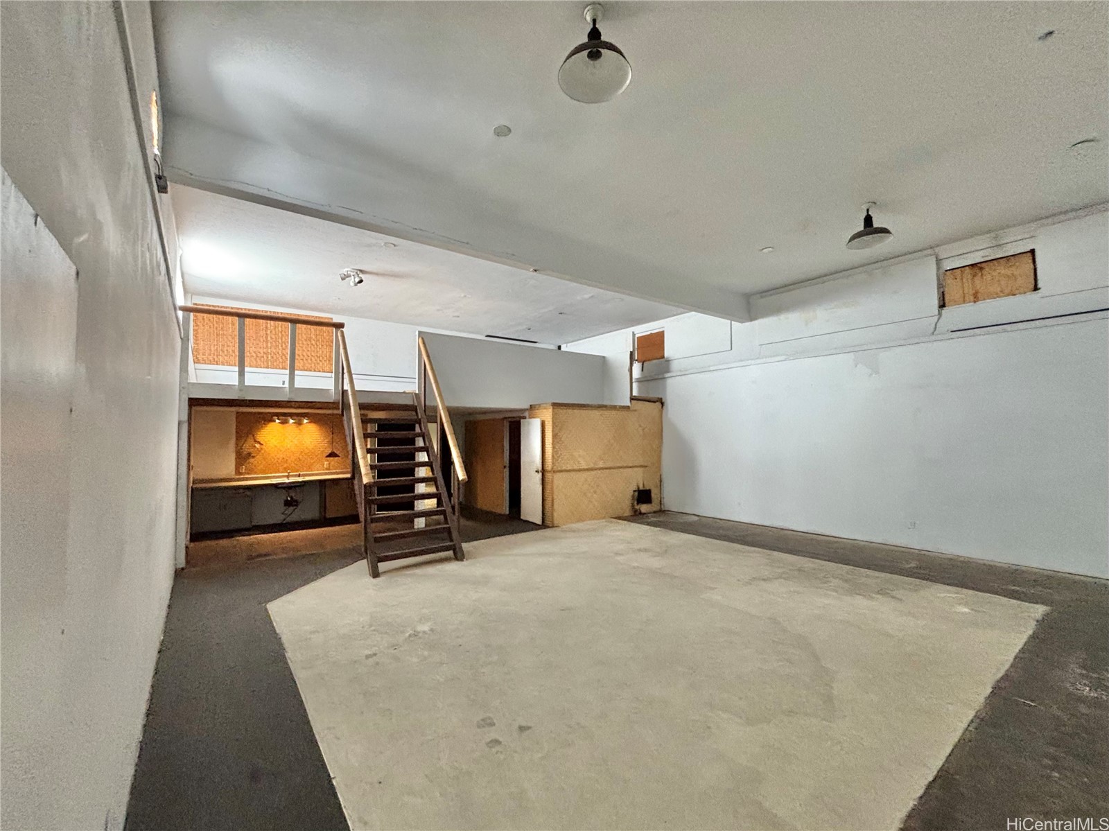 45 Hoolai Street Property Photo 11