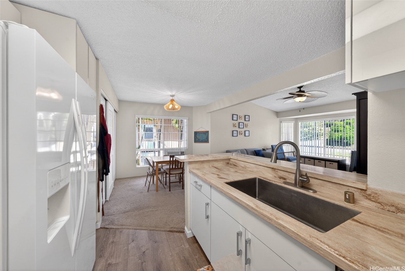 594 Mananai Place 21w Property Photo 8