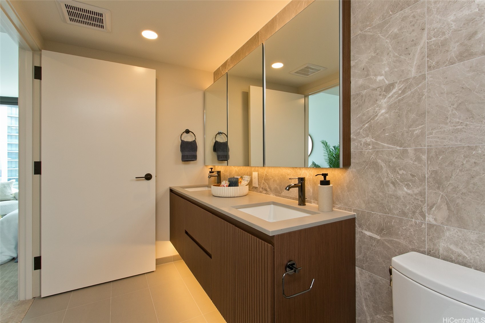 333 Ward Avenue 3510 Property Photo 11