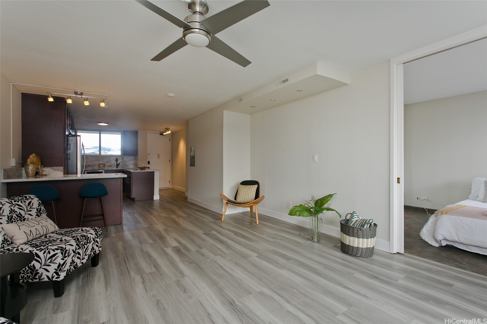 1717 Ala Wai Boulevard 2209 Property Photo 5