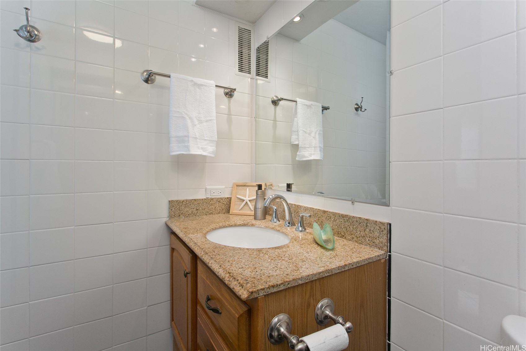 1717 Ala Wai Boulevard 2209 Property Photo 13