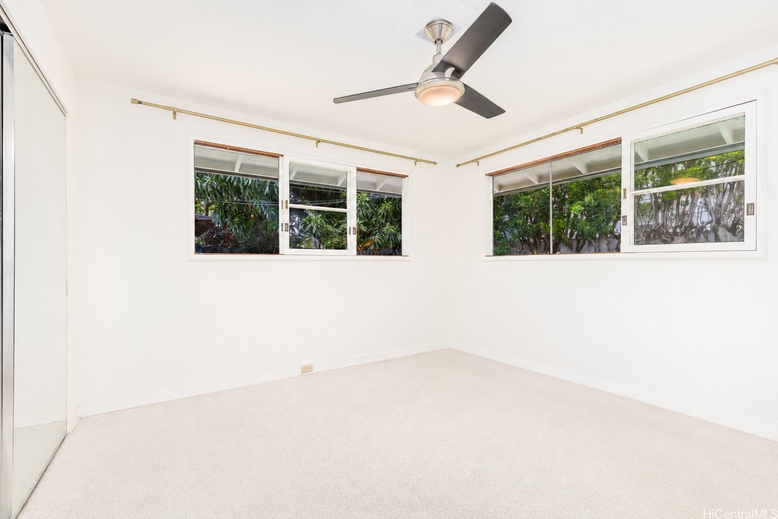 653 Ulumaika Street Property Photo 8