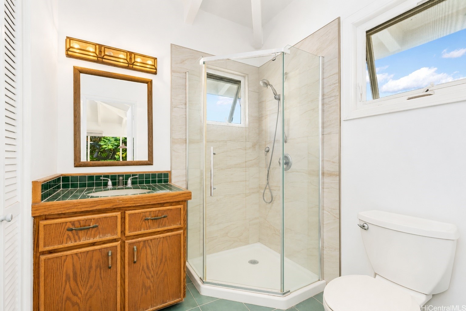 653 Ulumaika Street Property Photo 17