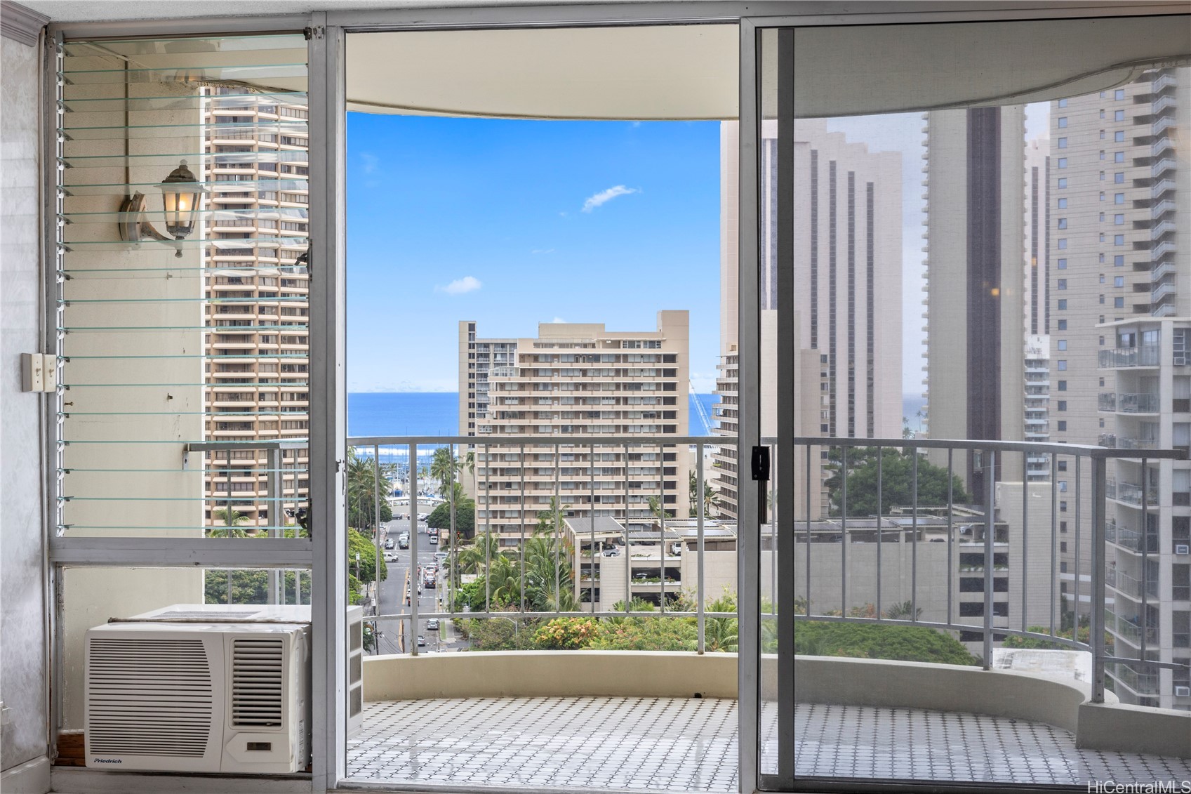1717 Ala Wai Boulevard 1507 Property Photo 3