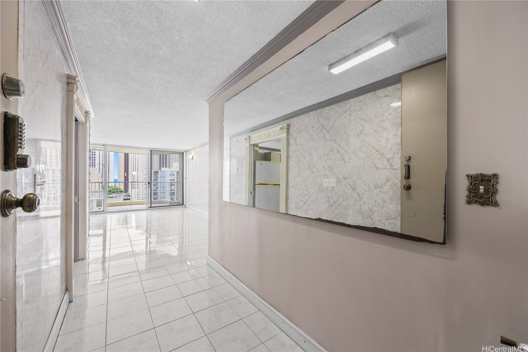 1717 Ala Wai Boulevard 1507 Property Photo 8