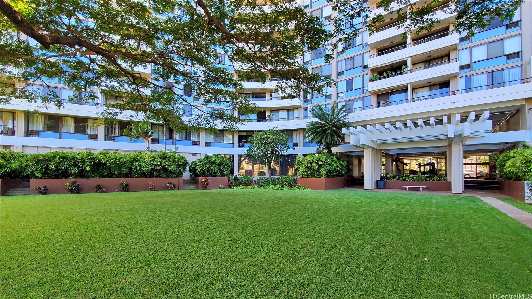 2333 Kapiolani Boulevard 2102 Property Photo 7