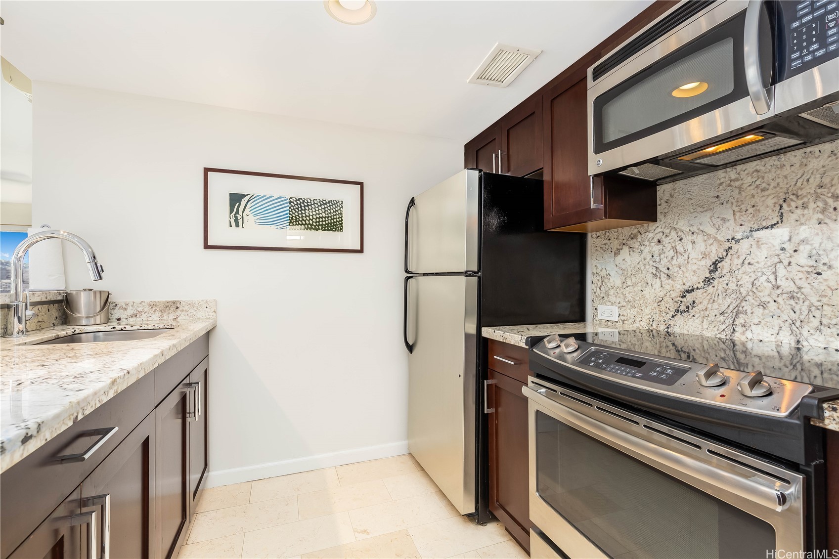 1777 Ala Moana Boulevard 2325 Property Photo 8