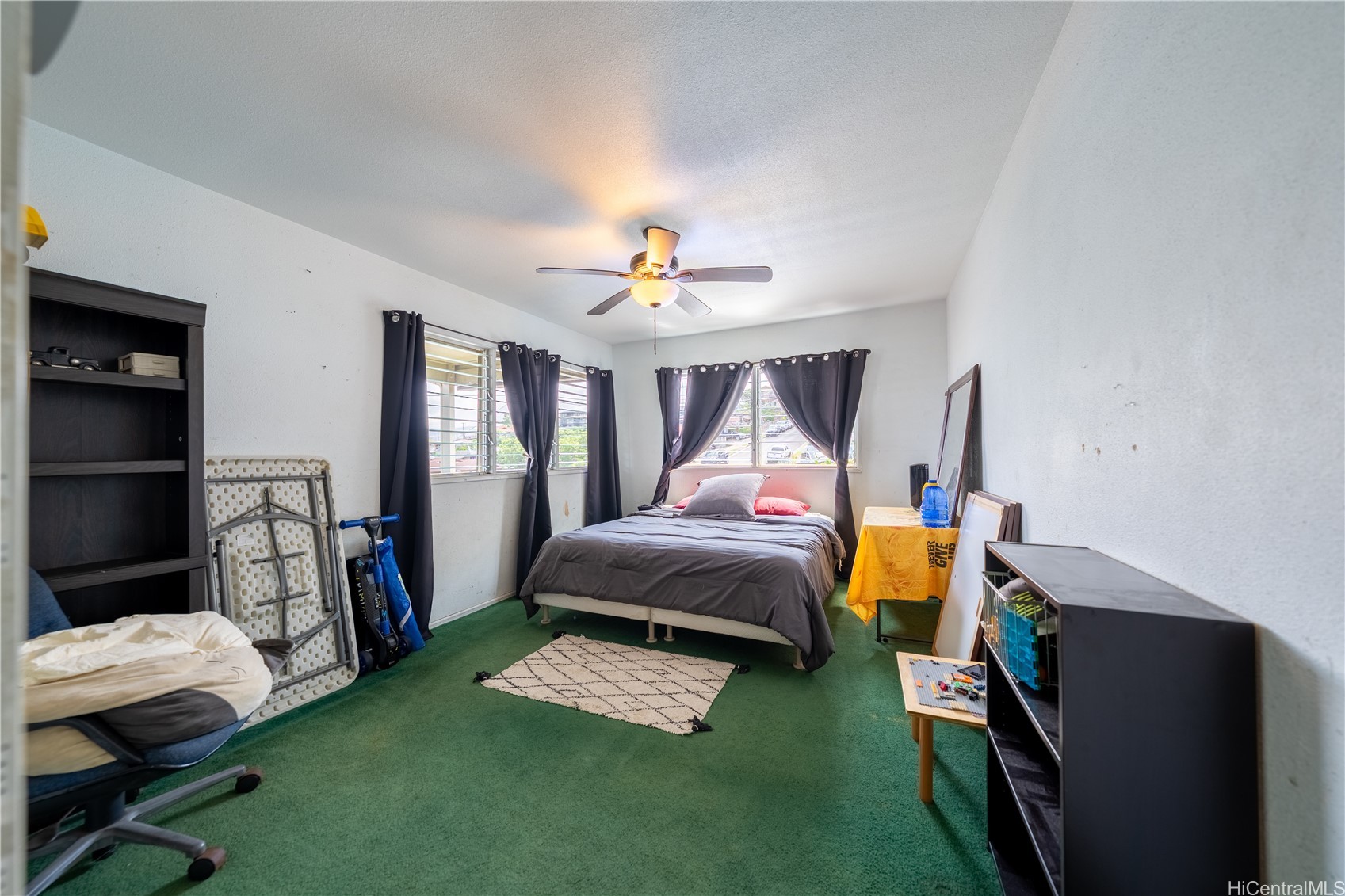 1057 Maluna Street Property Photo 17