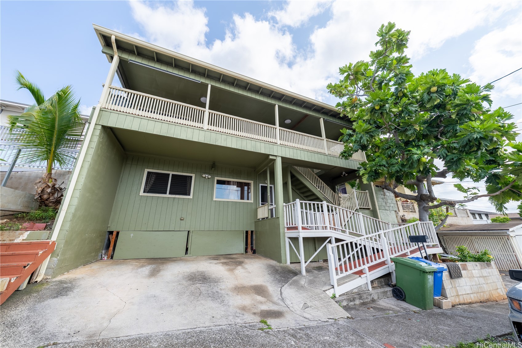 1057 Maluna Street Property Photo 25