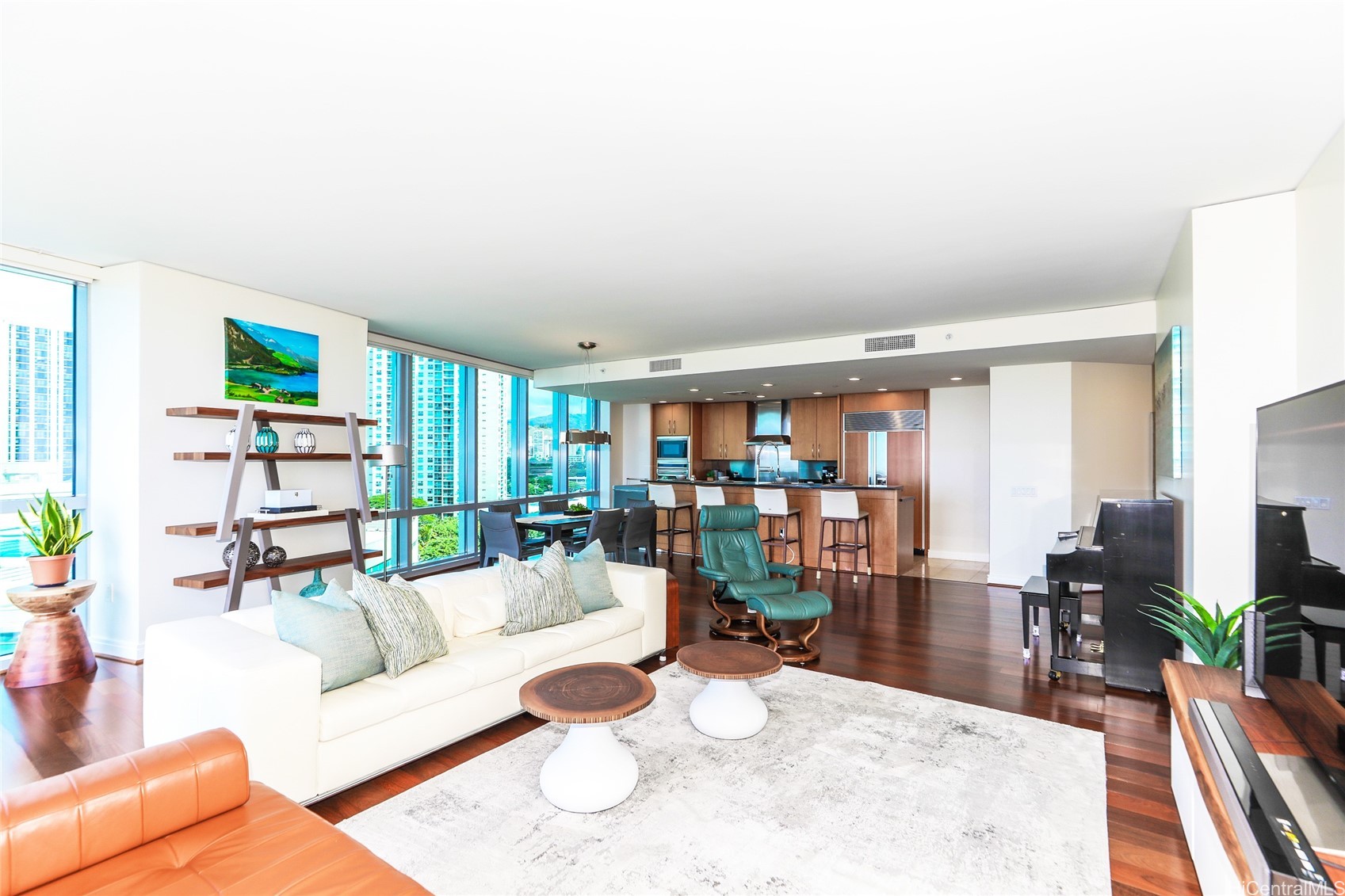 1288 Ala Moana Boulevard 8a Property Photo 4
