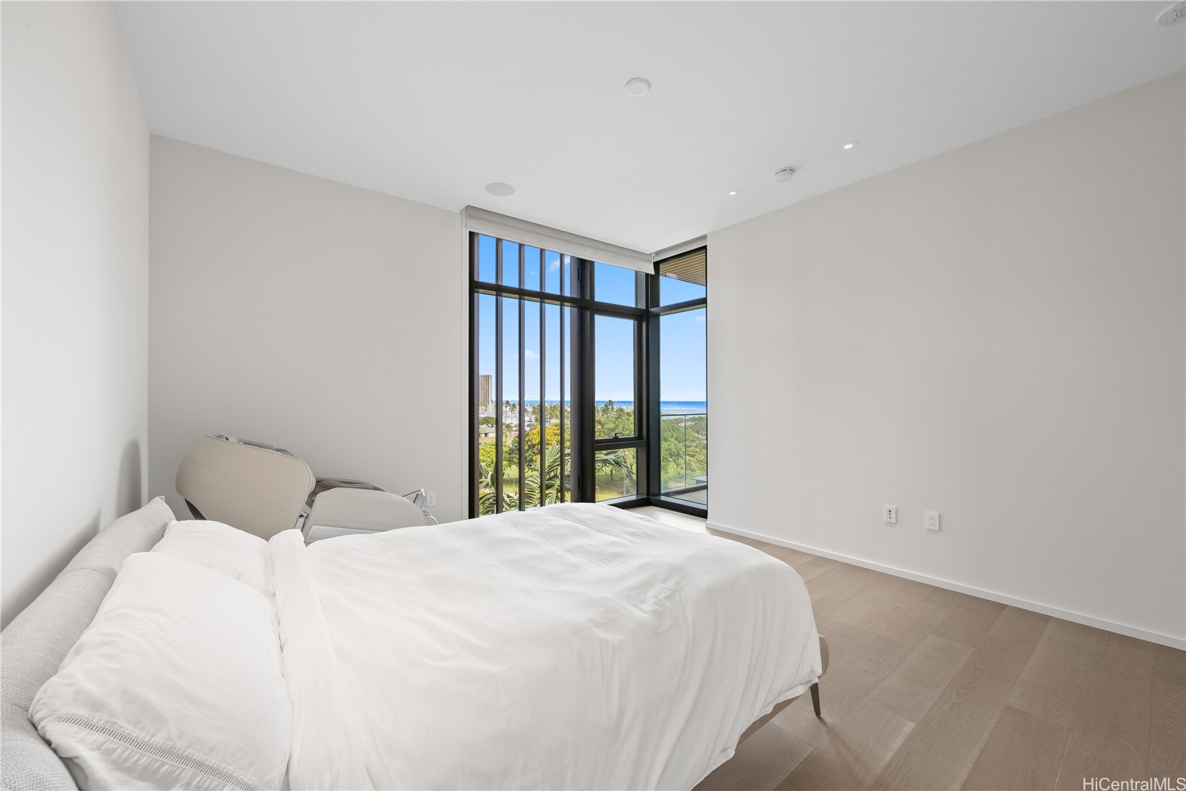 1388 Ala Moana Boulevard 6700 Property Photo 7