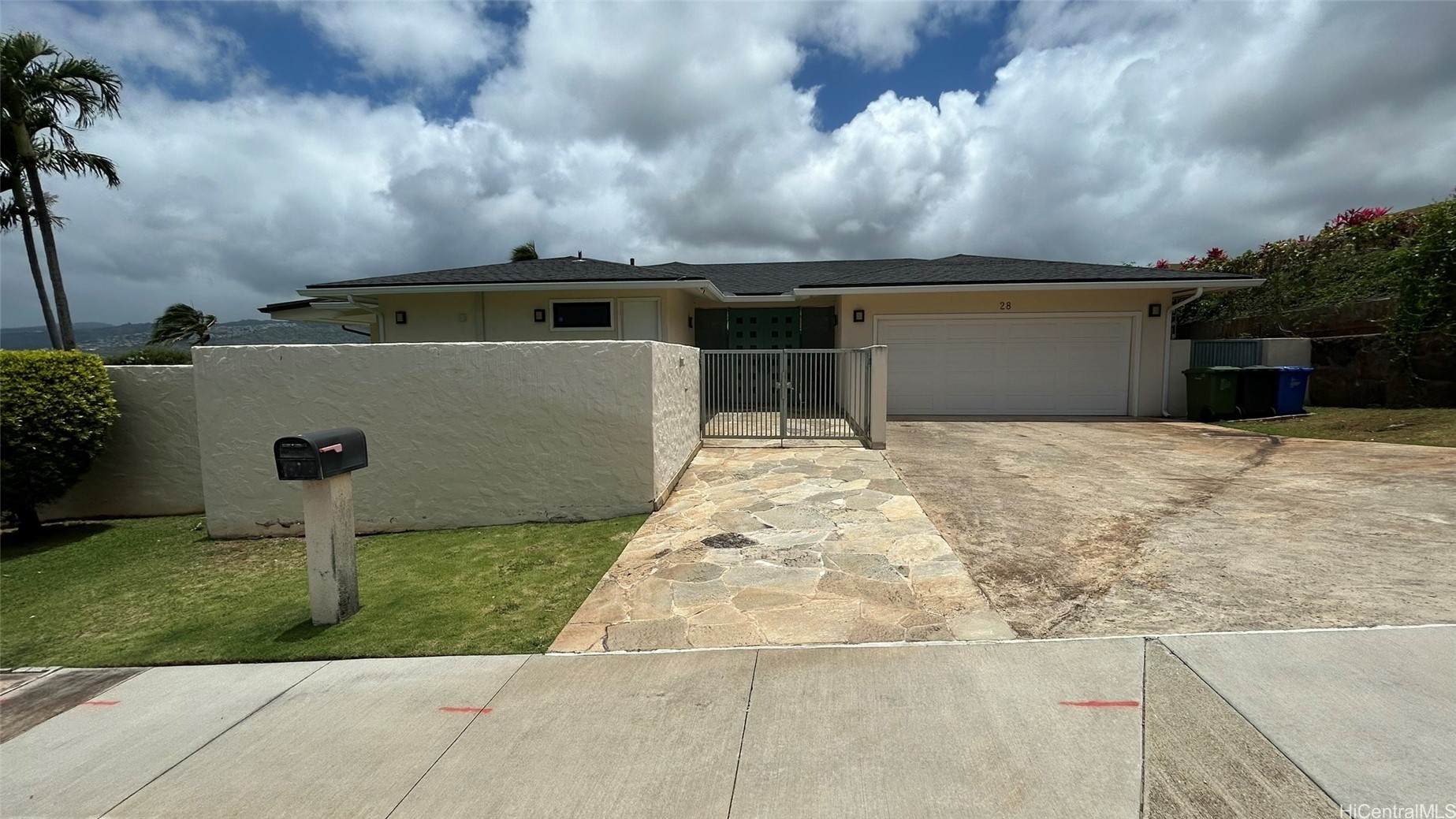 28 Moloaa Street Property Photo 25