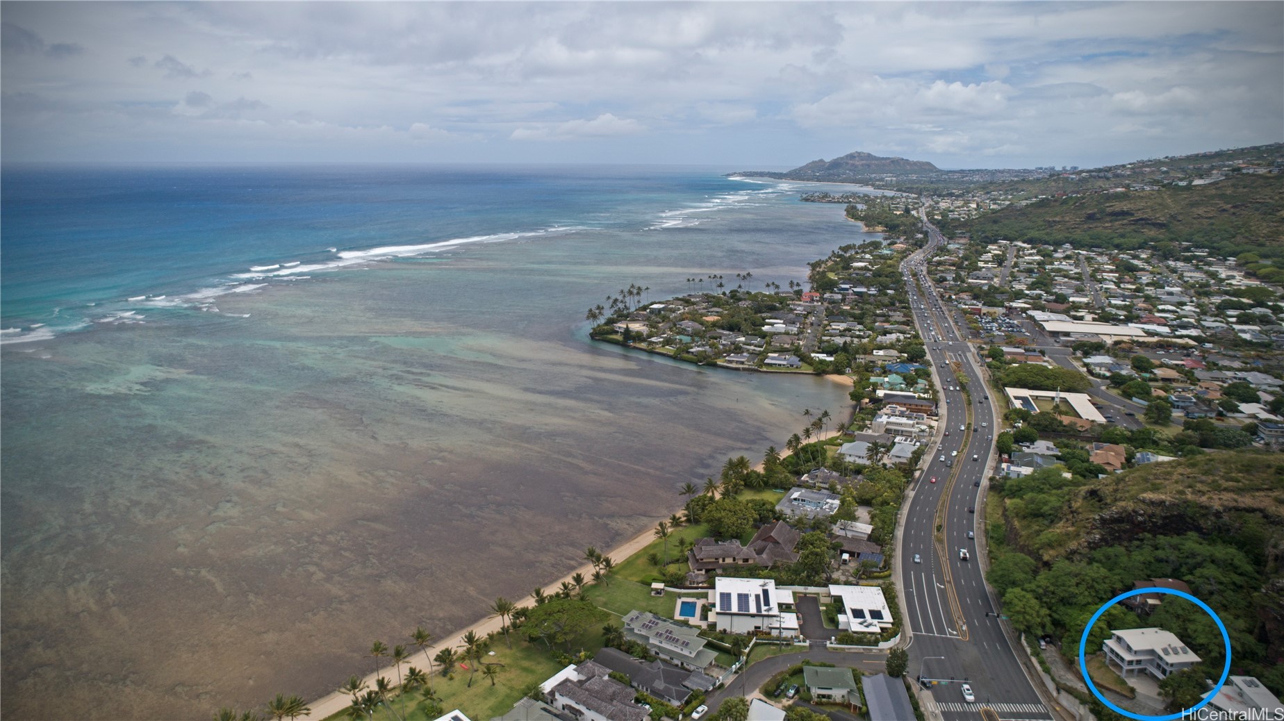 5864 Kalanianaole Highway B Property Photo 3