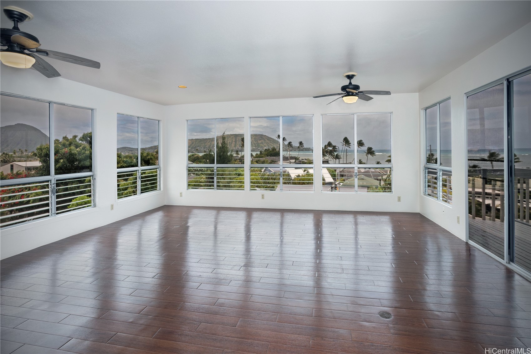 5864 Kalanianaole Highway B Property Photo 5