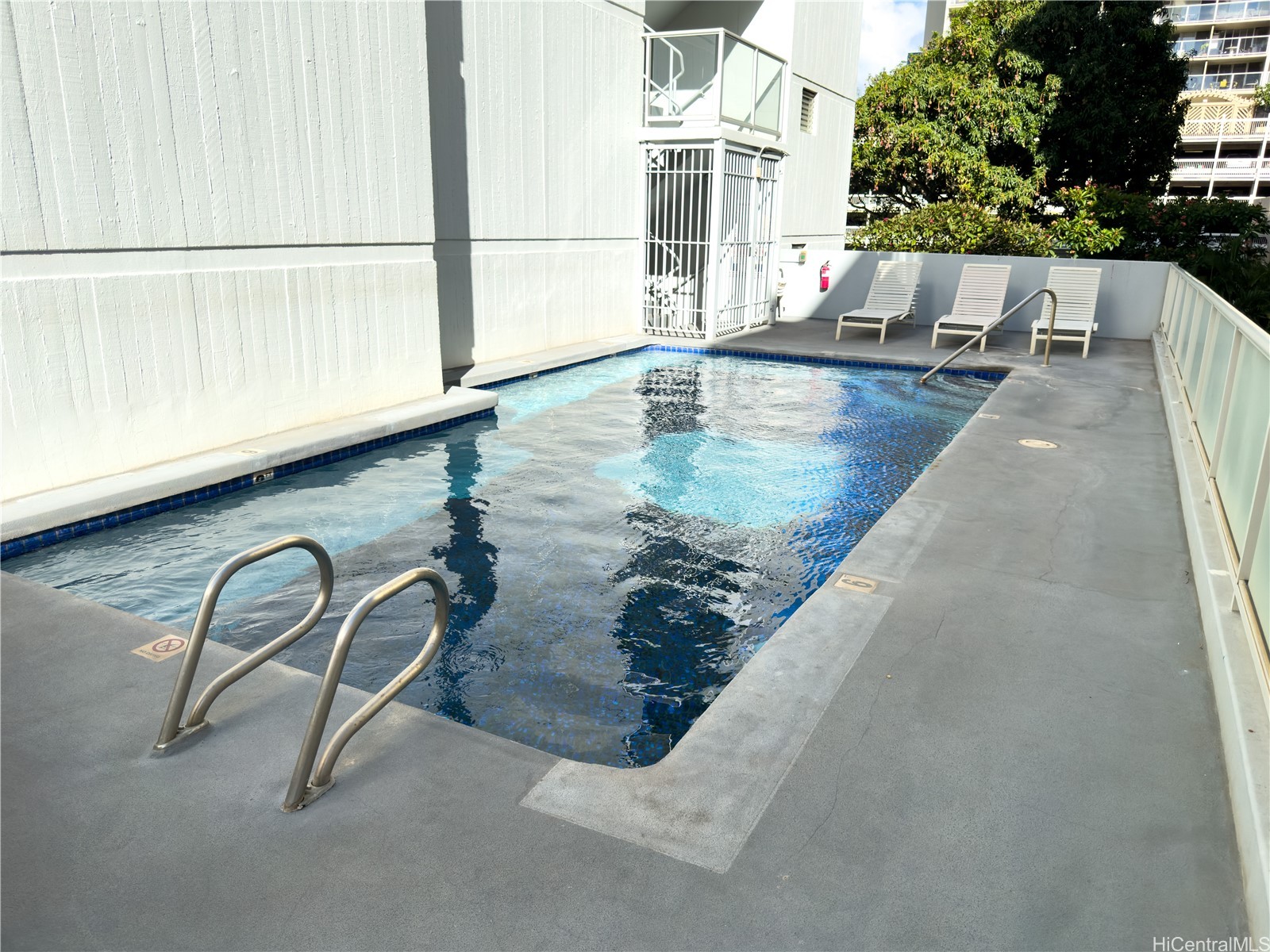2233 Ala Wai Boulevard 12c Property Photo 19