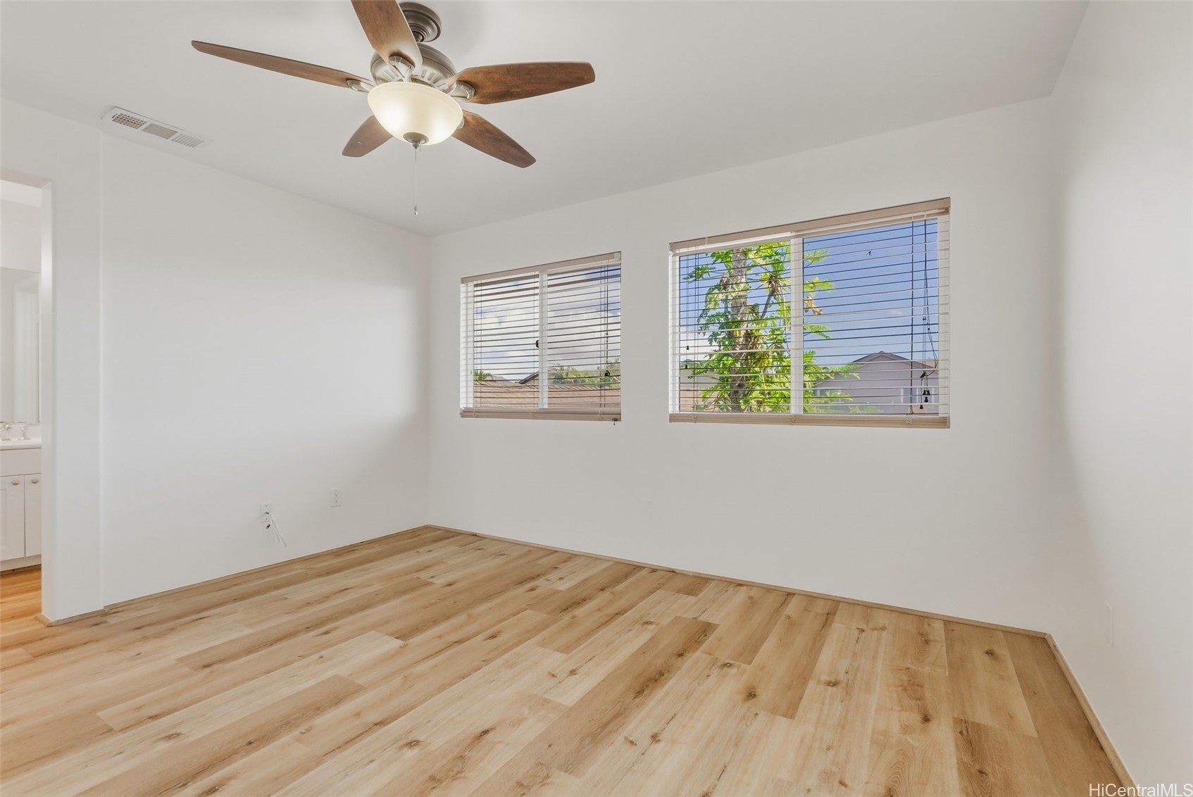 91-1387 Keoneula Boulevard 1502 Property Photo 13