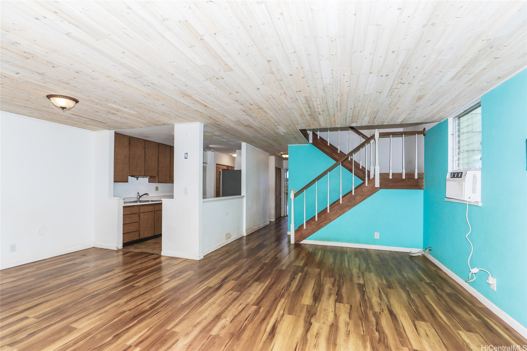 202611113 Property Photo 4