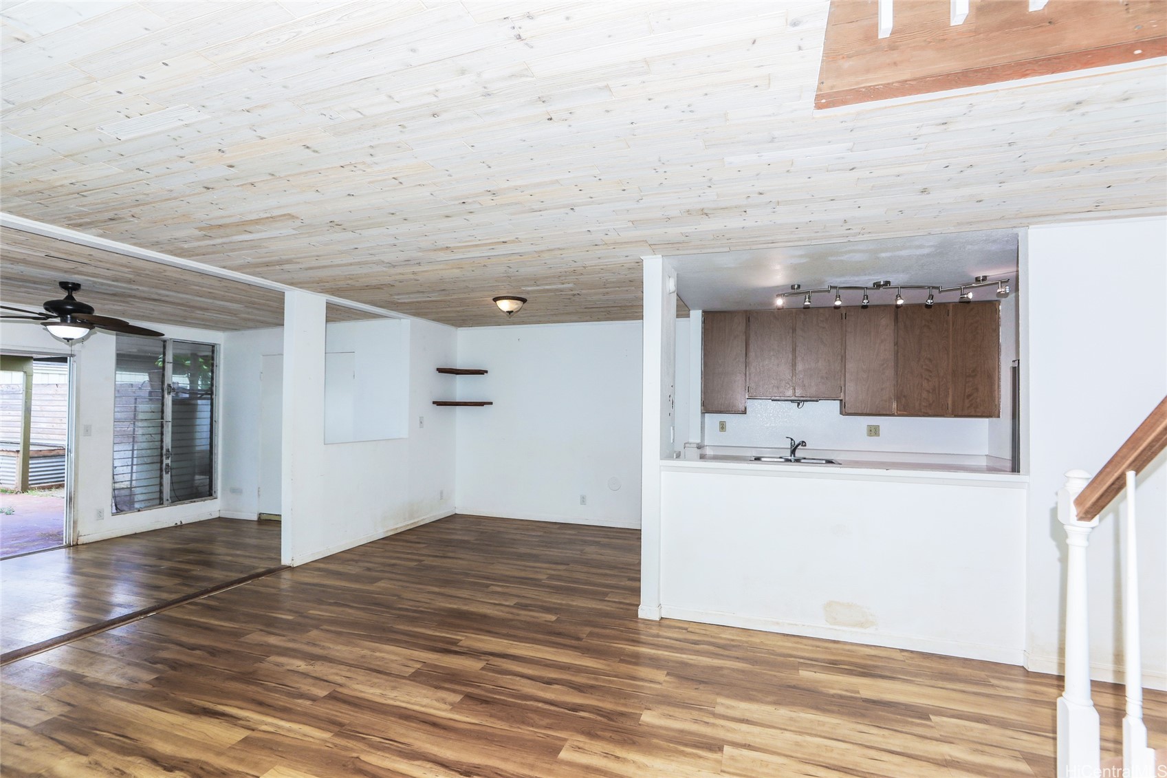 202611113 Property Photo 5