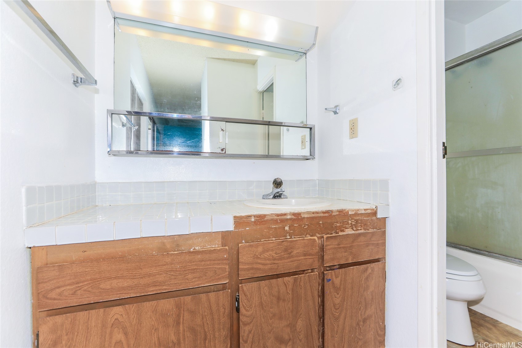 202611113 Property Photo 14
