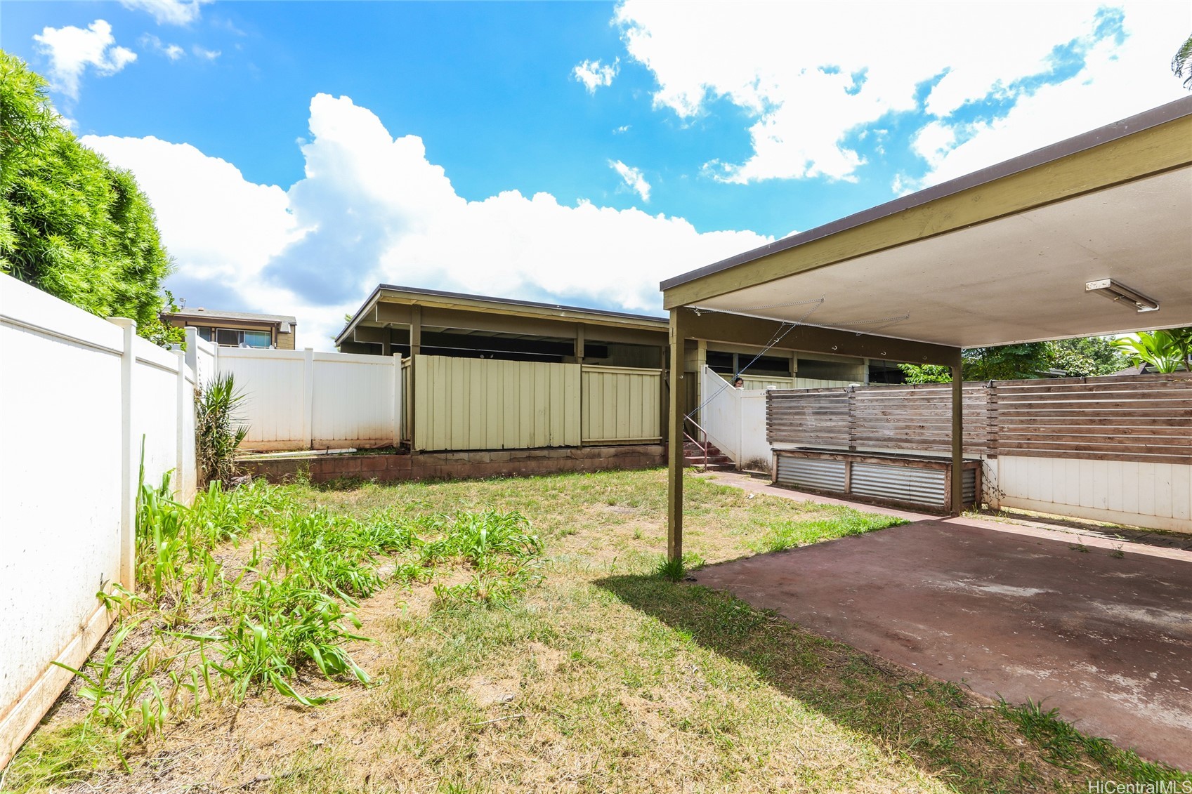 202611113 Property Photo 24