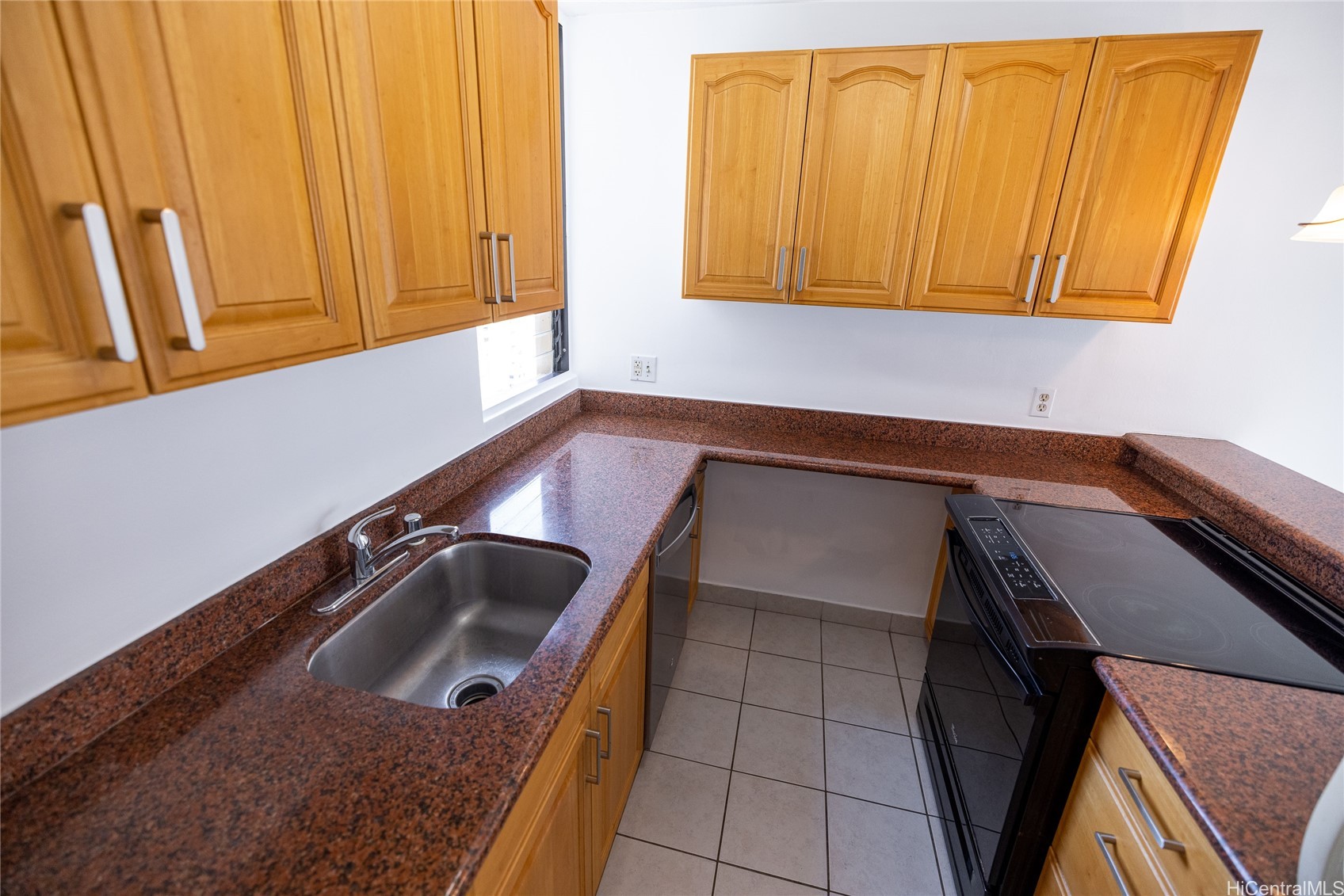2121 Ala Wai Boulevard 1901 Property Photo 10