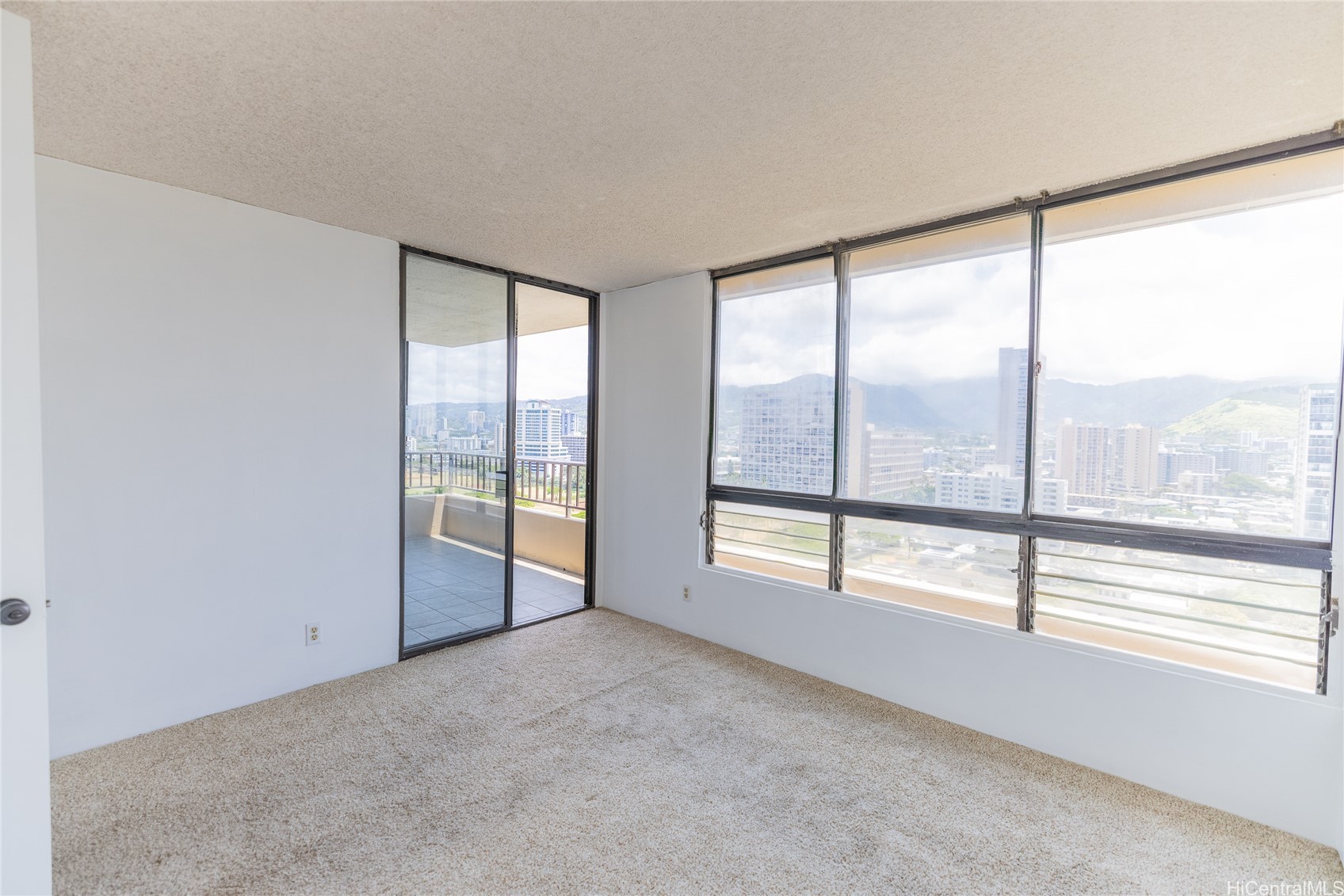 2121 Ala Wai Boulevard 1901 Property Photo 12